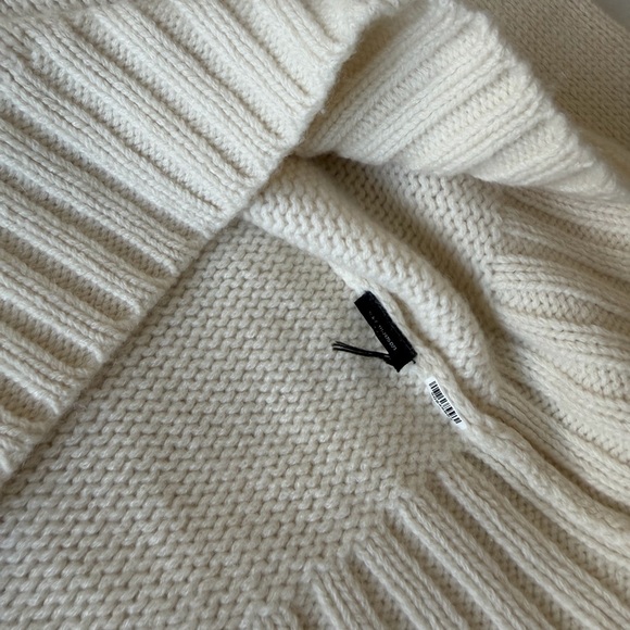 Jenni Kayne Amelia Crewneck Sweater Cashmere Ivory - Picture 8 of 11